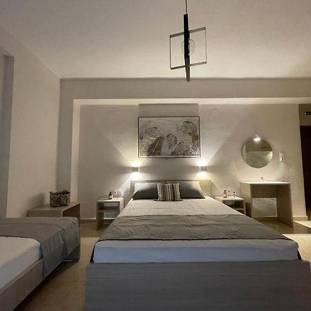 Nigdeli Studios Σταυρός Εξωτερικό φωτογραφία