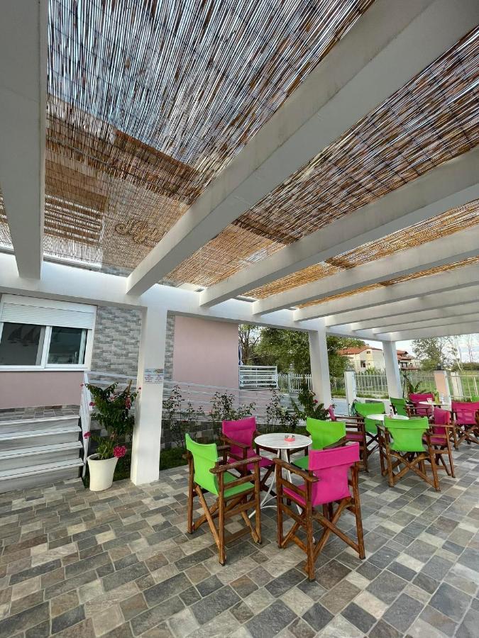 Nigdeli Studios Σταυρός Εξωτερικό φωτογραφία